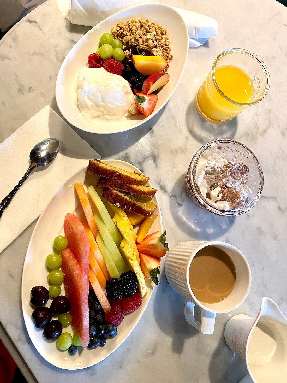 daily cooked-to-order breakfast for a fee