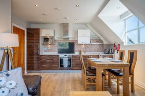 Unclassified image, 3 of 11, button - 7 Aspire -  a family break that sleeps 4 guests  in 2 bedrooms (York)
