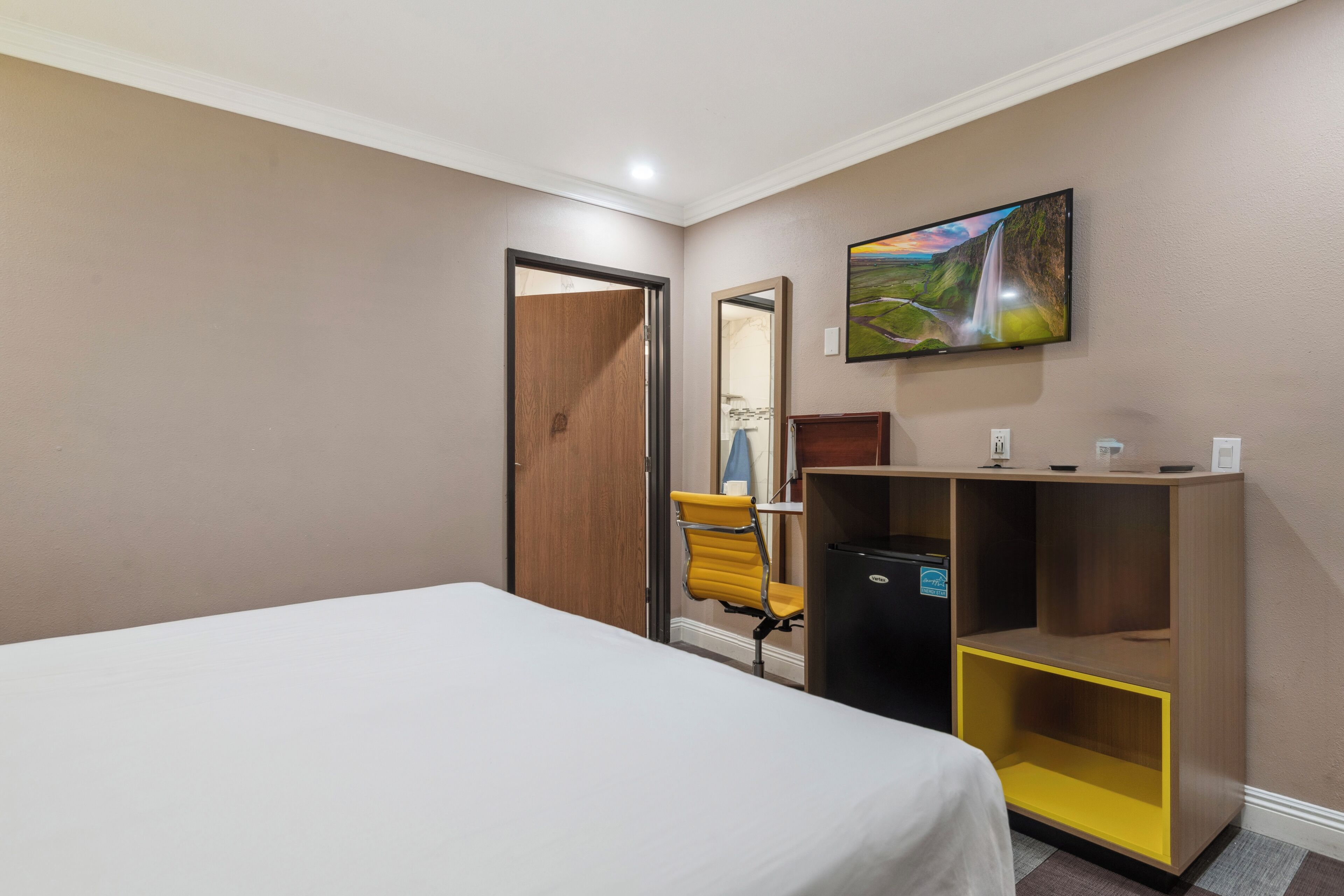 Photo - Hotel H-Wood