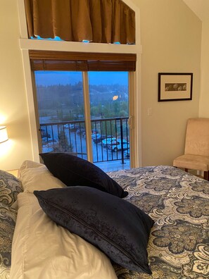 3 Schlafzimmer, Bügeleisen/Bügelbrett, WLAN, Bettwäsche