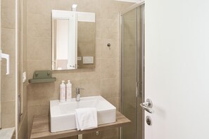 Shower, hair dryer, towels, soap - Carignano Design Apartment 9 by Wonderful Italy (Genova)