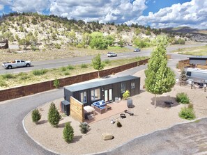 Exterior - Cozy Single Container Retreat | 25 min to Zion NP (Orderville)