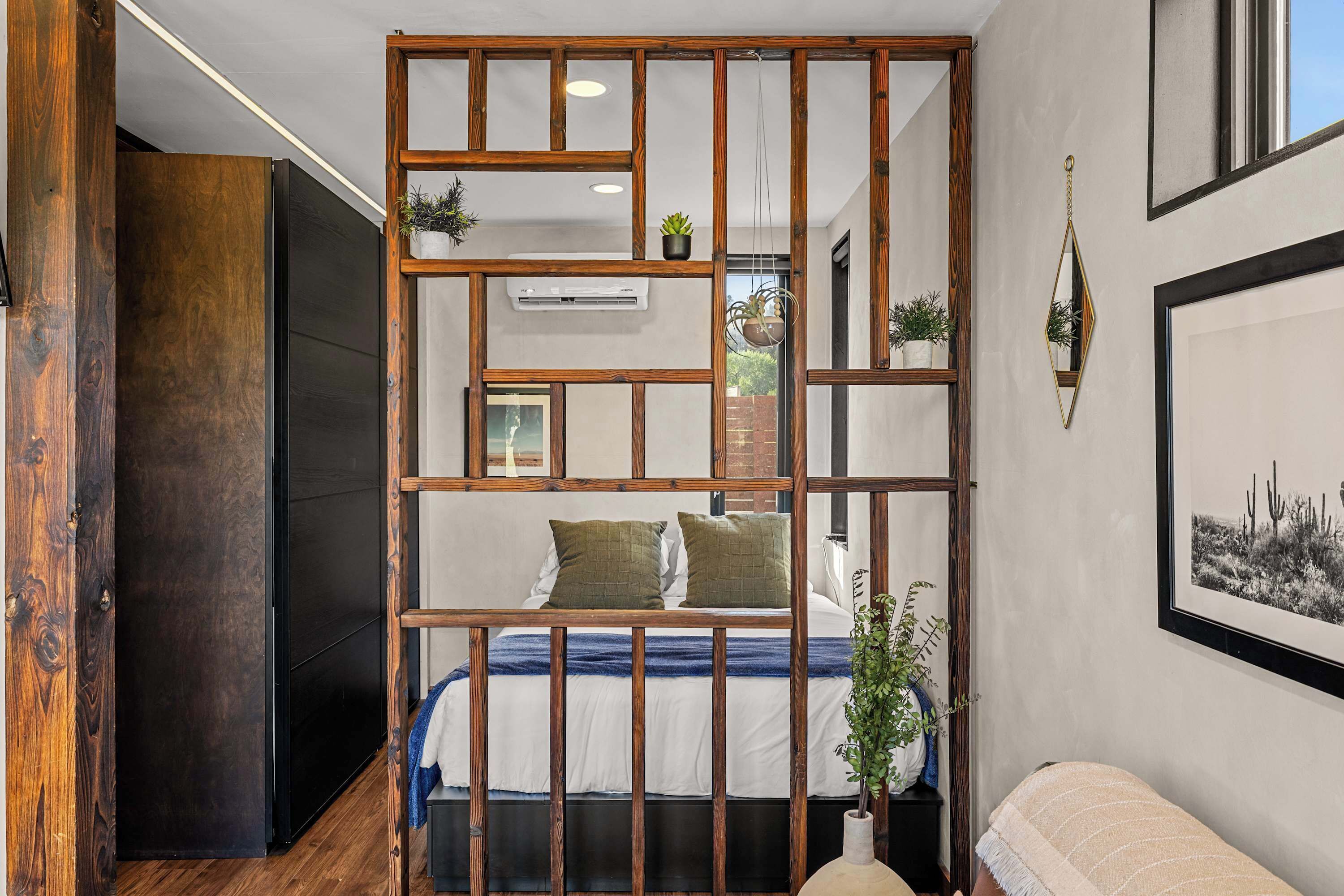 1 bedroom, iron/ironing board, travel crib, WiFi
