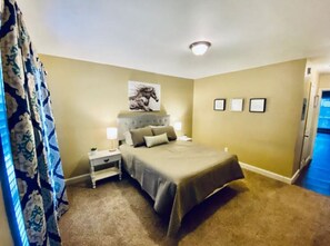 2 bedrooms, desk, iron/ironing board, free WiFi