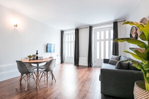 Interior - GuestReady - Bourse Maison (Porto)