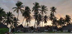 House, 3 Bedrooms, Accessible, Smoking | Beach