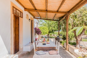 Villa, 3 Schlafzimmer, Raucher, eigener Pool | Speisen