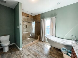 Bathtub, hair dryer, towels