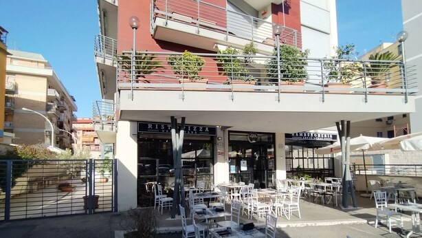 Unclassified image, 1 of 33, button - Nice Apartment Close Metro C - Mirti (Rome)