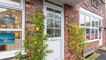 Apartment, 2 Bedrooms | Exterior detail