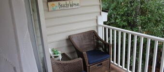 Ocean Walk 1Bd/1Ba Condo Close to the Village Pier Area