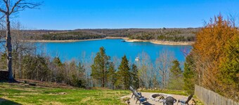 The View on Bull Shoals Lake!