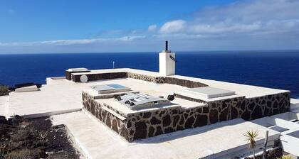 Studio In Frontera - Valle Del Golfo, With Wonderful Sea View, Enclosed Garden