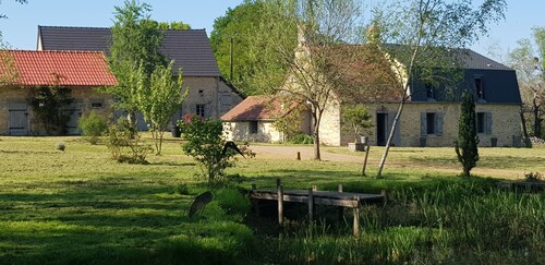 Renovated 18th century mill "Domaine vous vous uniquement, with private swimming pool".