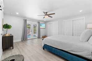 3 bedrooms, iron/ironing board, free WiFi, bed sheets - Bonita Beach Oasis Getaway! 3-Bed & 2-Bath | Sleeps 6 (Bonita Springs)