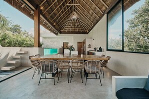 Dining - House 240 m2, 6 bedrooms,12 persons, 3 Jacuzzi,2 Swimming pools,Wifi fiber optic (Tulum)