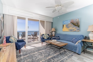 Smart TV, computer monitors - BEACHFRONT CONDO IN THE CATALINA TOWER, BEACH CLUB, GULF SHORES!!!!! (Gulf Shores)