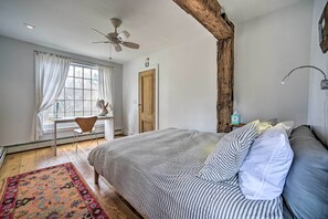 2 slaapkamers, een bureau, internet, beddengoed
