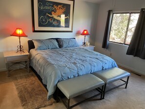 5 bedrooms, desk, iron/ironing board, free WiFi