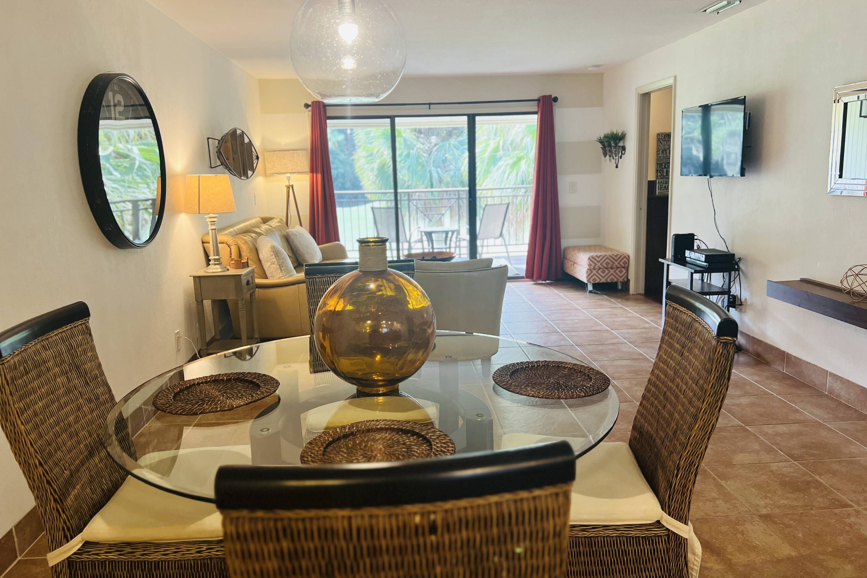 Smart-TV, DVD-Player