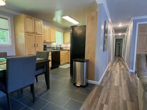 Interior - Newly renovated and secluded beach getaway (Pacific Beach)