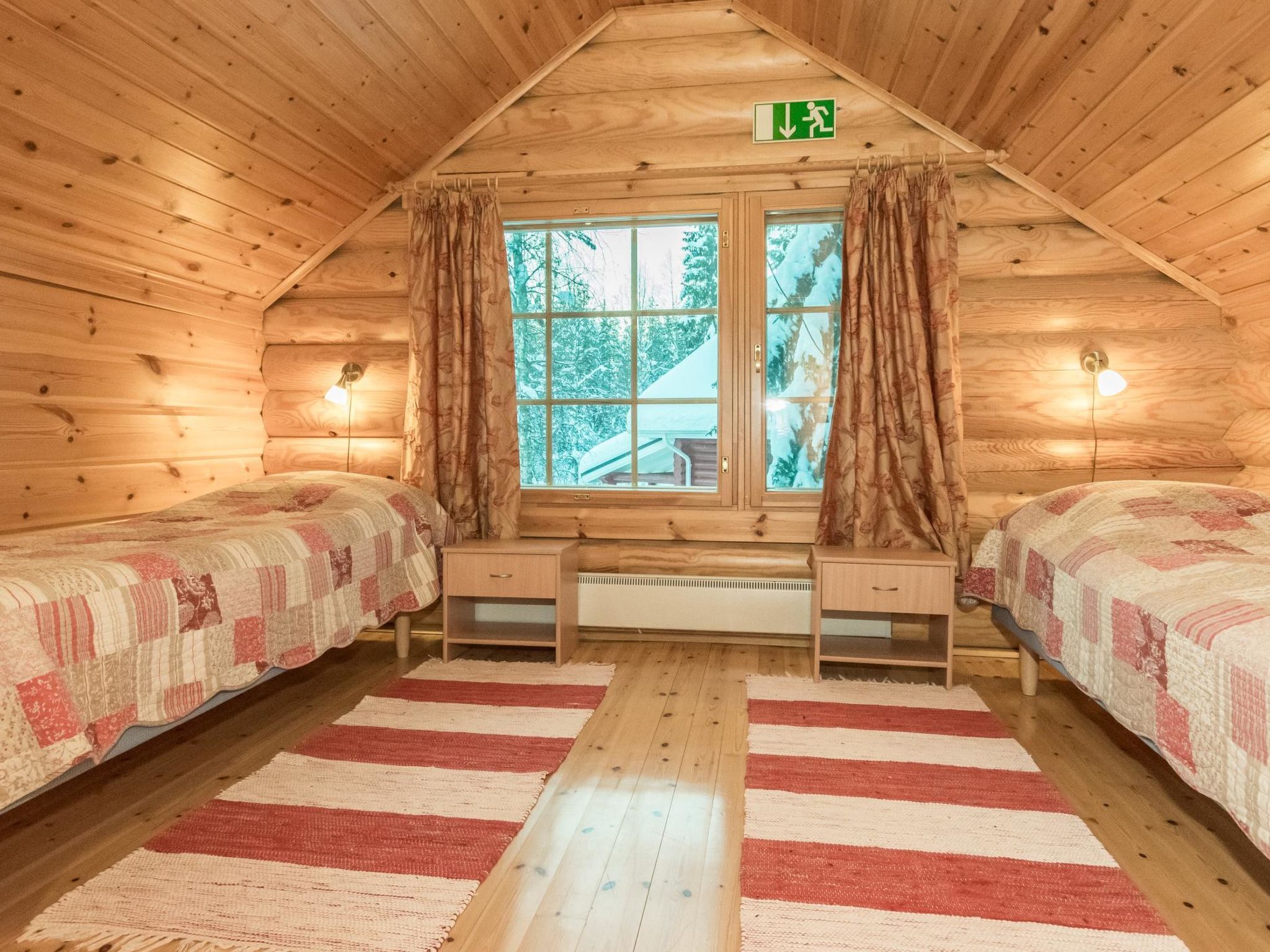 2 bedrooms