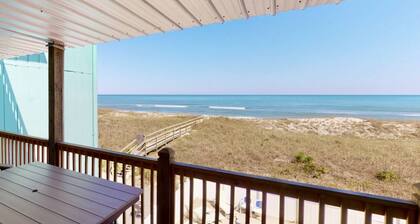 Weekly + Monthly Off Season Discounts! Oceanfront Condo, Great Views, Pool, Beach, Walk to Boardwalk