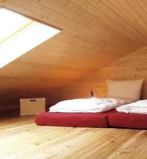 3 Schlafzimmer, Reisekinderbett, WLAN