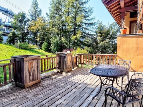 Chalet confortable  à seulement 20 mètres des pistes et du Vanoise Express.