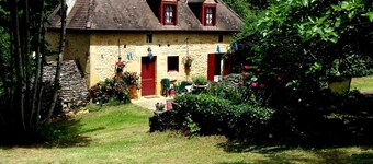 Charming house in Dordogne with garden and fireplace