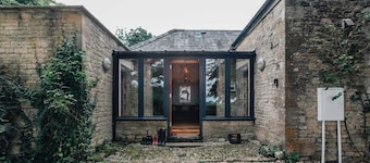 The Little House, Luxury Cotswolds Stunning Views