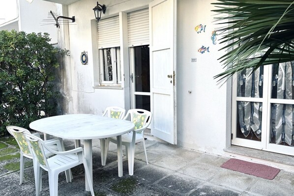 Unclassified image, 1 of 13, button - M282 - Marcelli, three-room apartment with garden 100m from the sea (Marcelli)