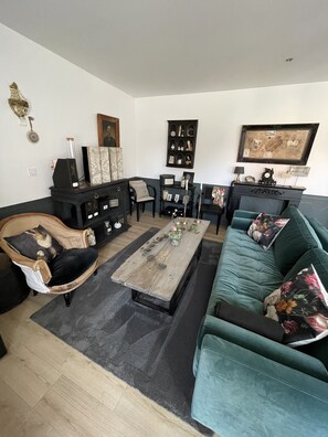 Fernseher, Arbeitsbereiche