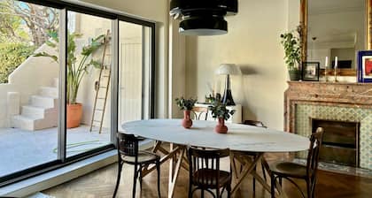 House facing the sea, bright, air-conditioned, terrace, family, calanques