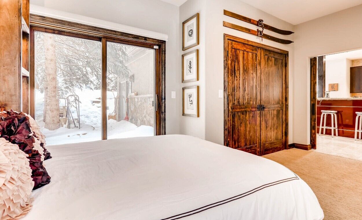 3 habitaciones, cuna de viaje, wifi gratis y ropa de cama 