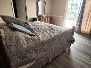 5 chambres, fer et planche Ă repasser, Wi-Fi gratuit, draps fournis