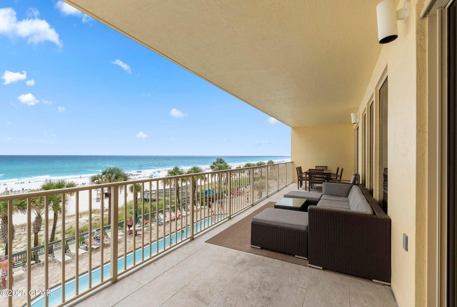 Condo, 2 Bedrooms | Property grounds