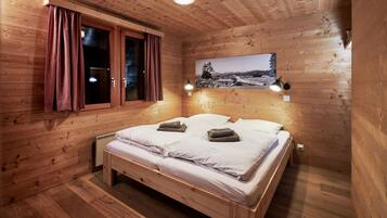 Fer et planche Ă repasser, Wi-Fi gratuit, draps fournis