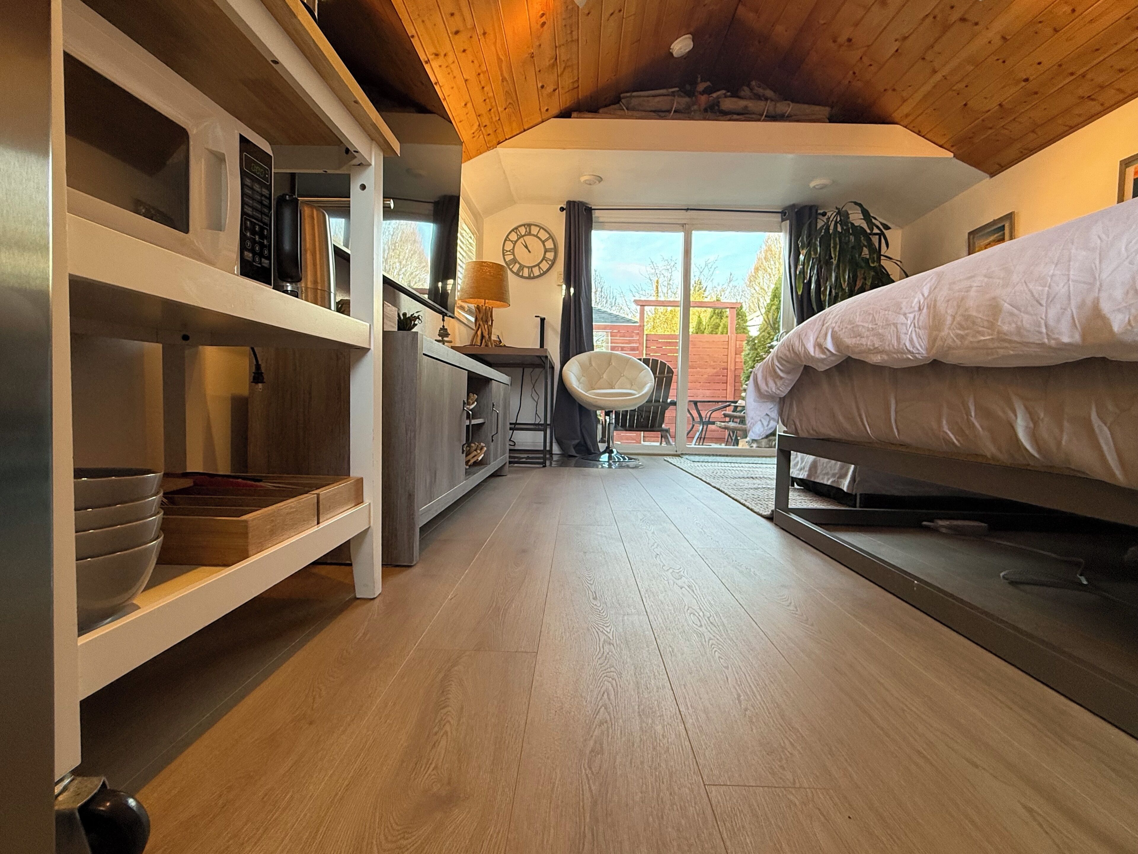 1 soverom, skrivebord, strykejern/-brett og wi-fi (inkludert)