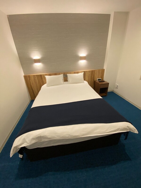 2 bedrooms, desk, free WiFi, bed sheets