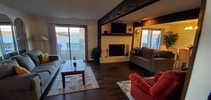 智能電視、壁爐