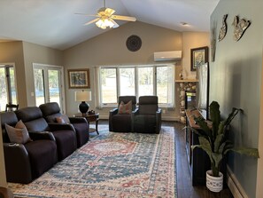 Smart TV, fireplace, DVD player, video library