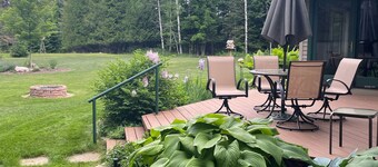 One Oak Vacation Rental - Lake Charlevoix Area