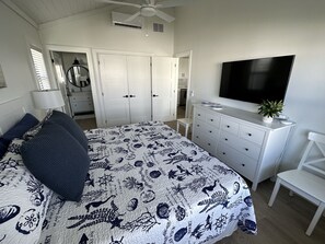 2 makuuhuonetta, työpöytä, vauvan matkasänky, ilmainen Wi-Fi