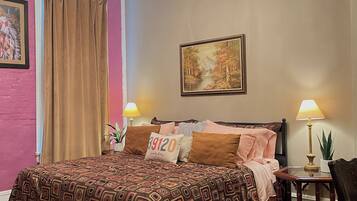 4 多间卧室、熨斗/熨衣板、免费 WiFi、床单