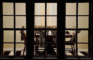 Interior - Luxury Victorian Home: King Master Suite EZ Access (Winnsboro)