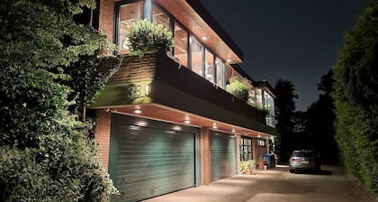 Mod. Apartment with balcony, 4 persons, near Hamburg