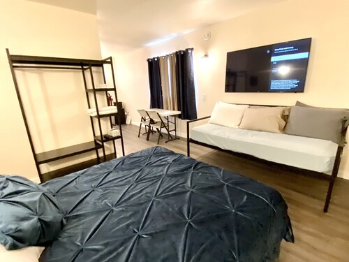 The Sever: Studio Guest Suite