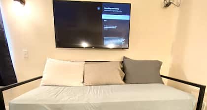 The Sever: Studio Guest Suite