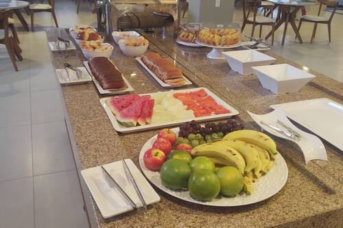 Petit déjeuner buffet compris tous les jours
